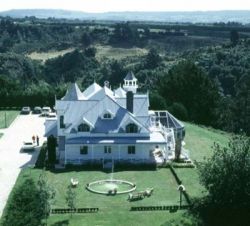 Tauranga - The Hart Lodge, Tauranga